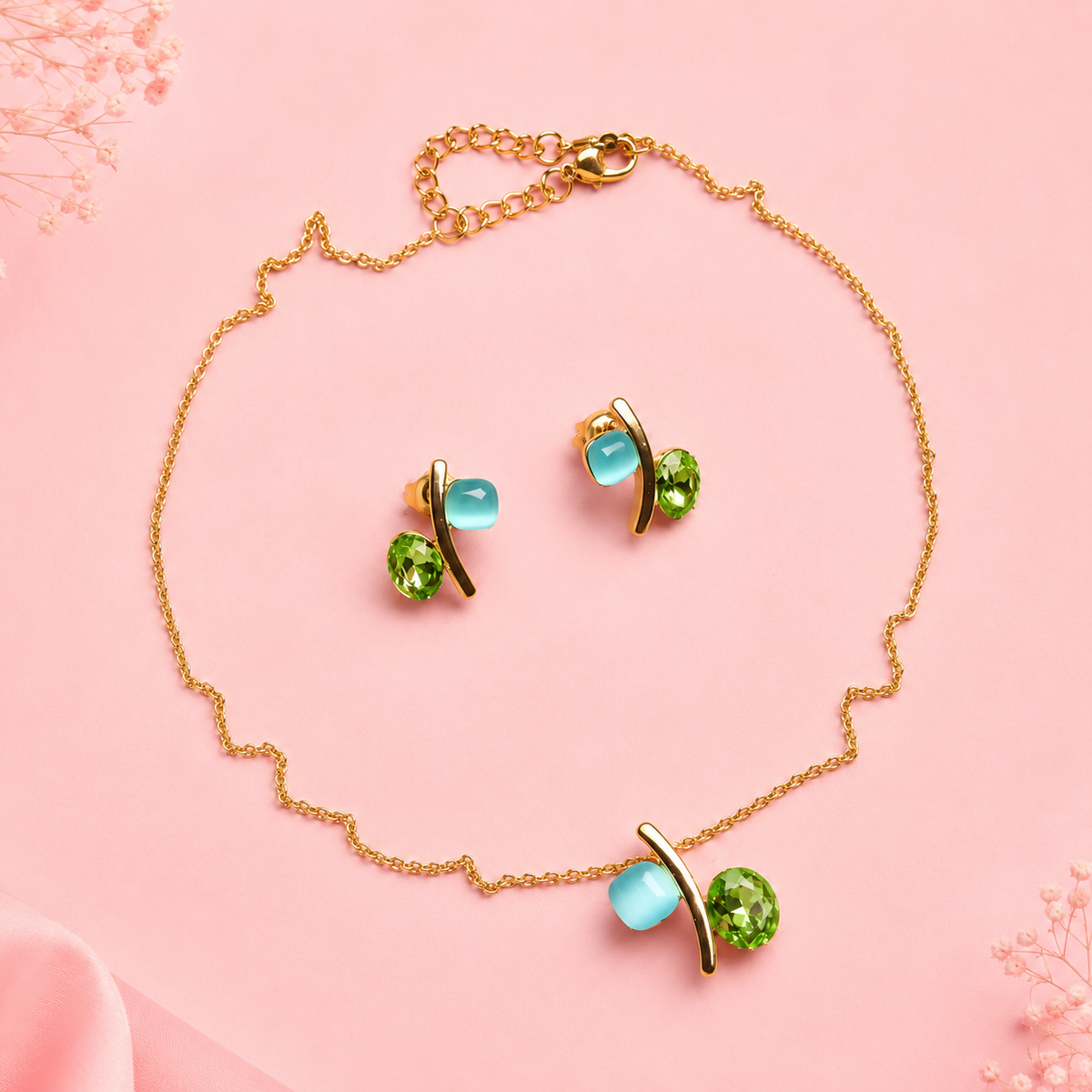 A Gold-tone Blue, Green Cabochon Pendant Set