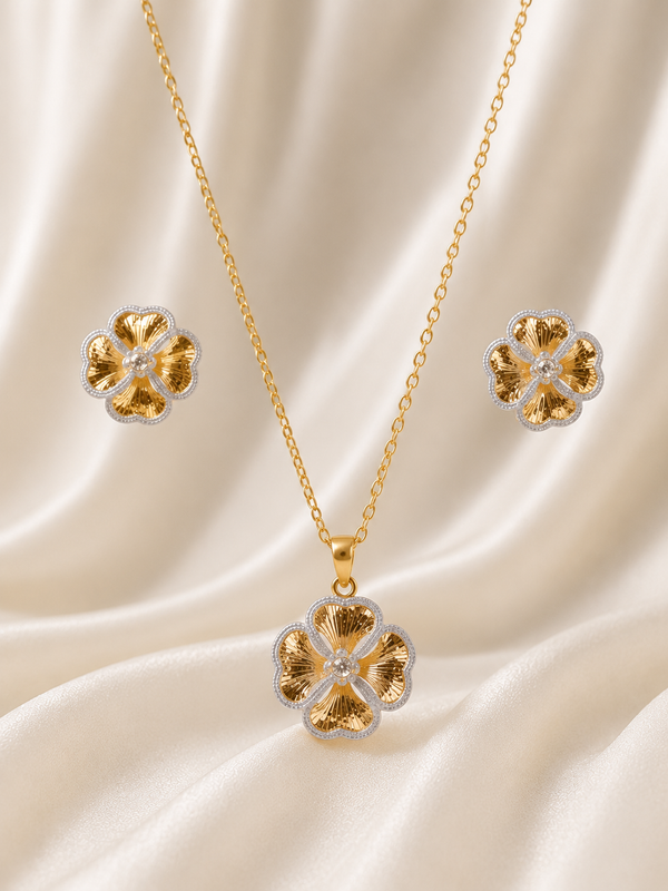 A Flower-Shaped Pendant Necklace